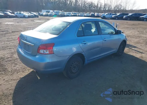 2009 Toyota Yaris z USA, uszkodzony, nr VIN JTDBT903291310480